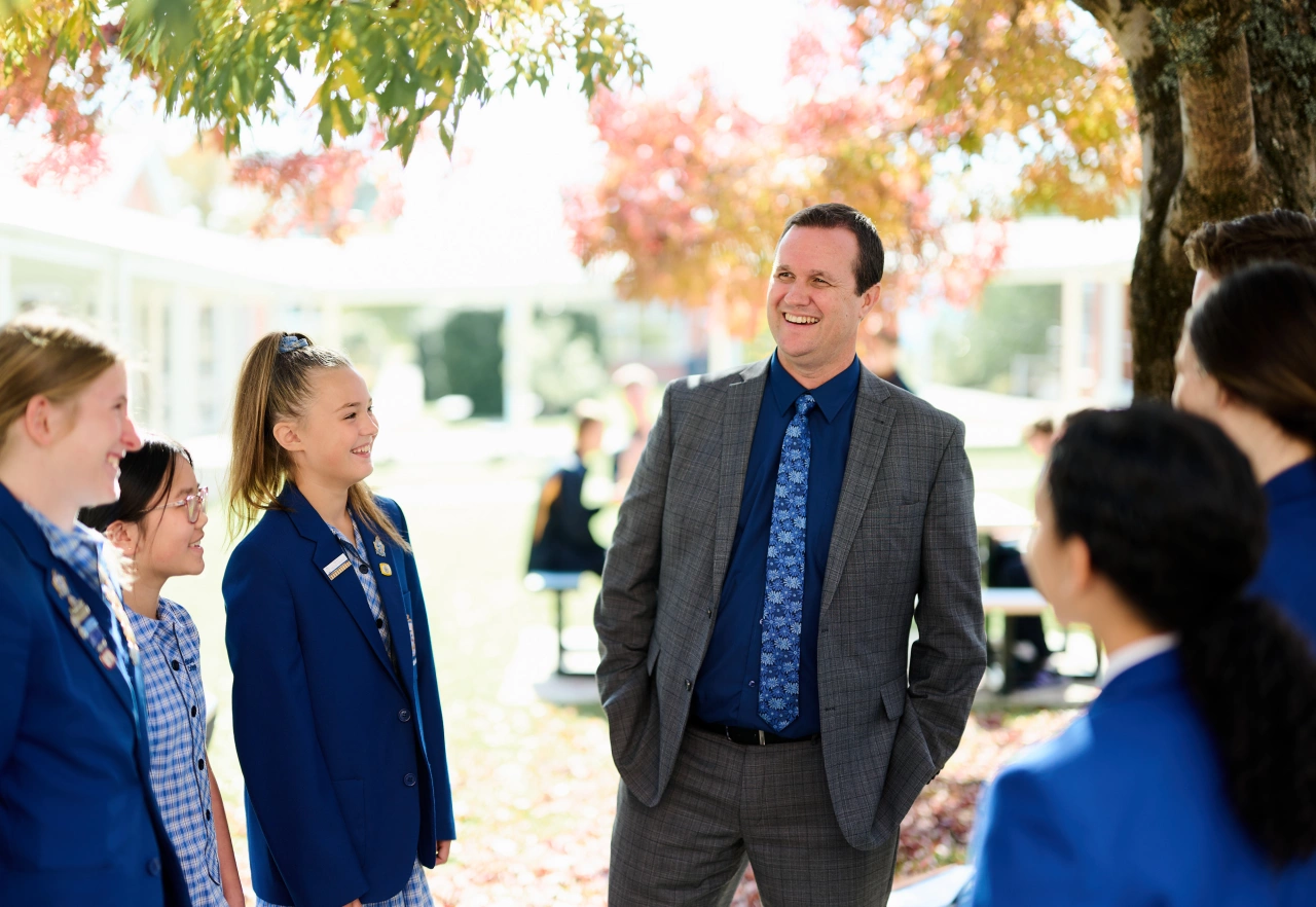 tim-borgas-and-students