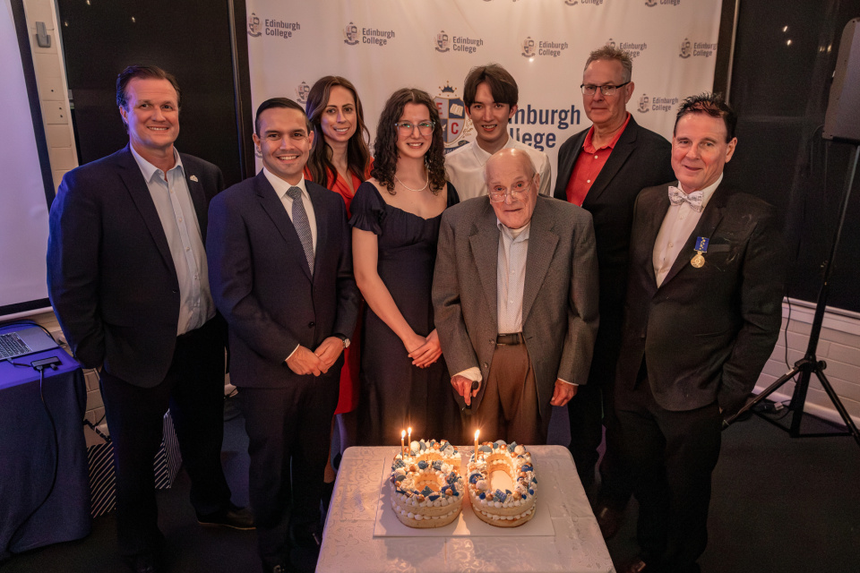 EC60th Anniversary Sat Night 123