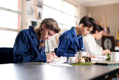 secondary-art-students