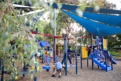 Henderson Tolhurst Creative2021 FB 113